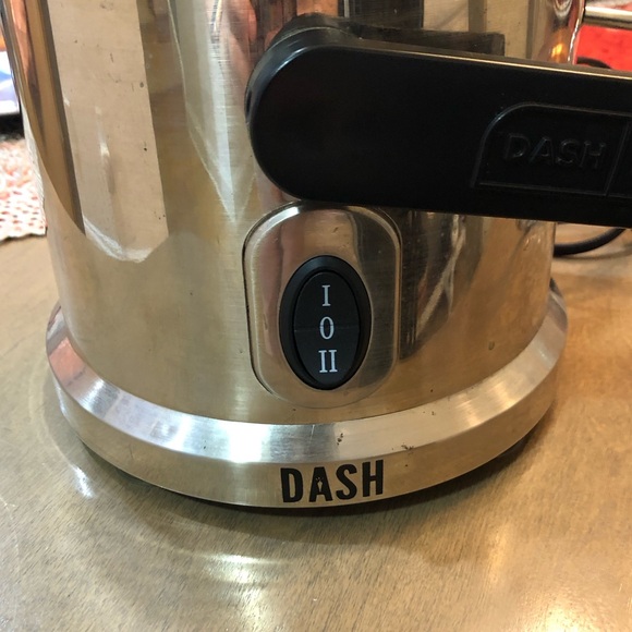 DASH Premium Juicer Press Two Speed Kitchen Tool Cooking Appliance - Picture 3 of 10